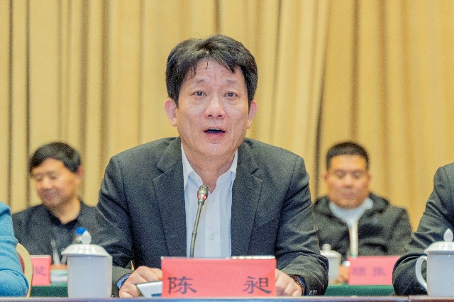陈昶-11043452178~1.jpg